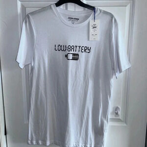 Jack & Jones Men tee shirt ,Large  .white ,graphic ,short sleeve NWT